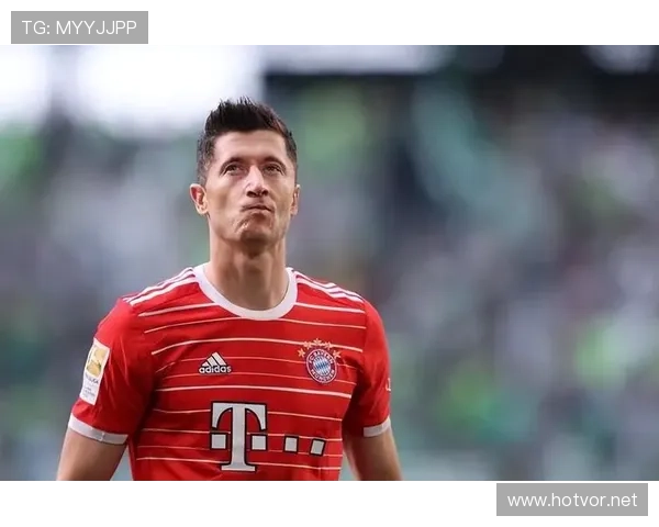 拜仁内部战术分歧升级,争冠之路能否摆脱“依赖莱万”的后遗症? 拜仁内部战术分歧升级,争冠之路能否摆脱“依赖莱万”的后遗症?