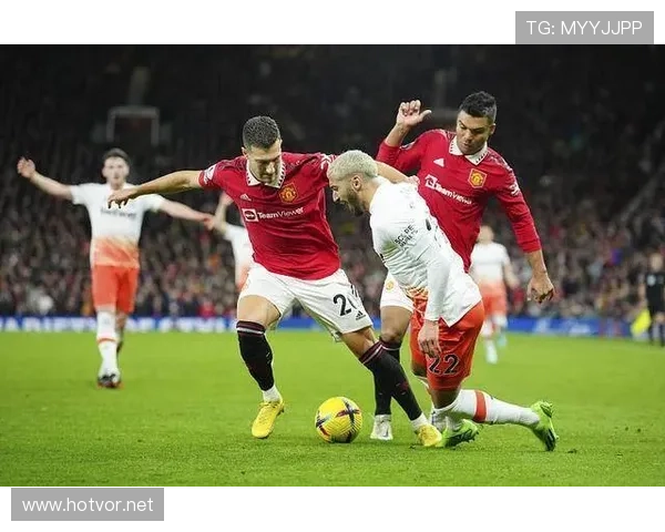 马丁内利 vs 拉什福德:速度型边锋进攻效率对比分析